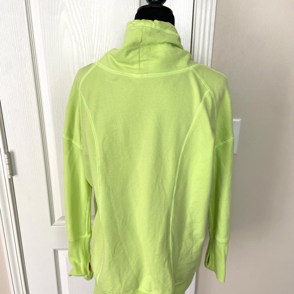 Zella jacket - Picture 2 of 14